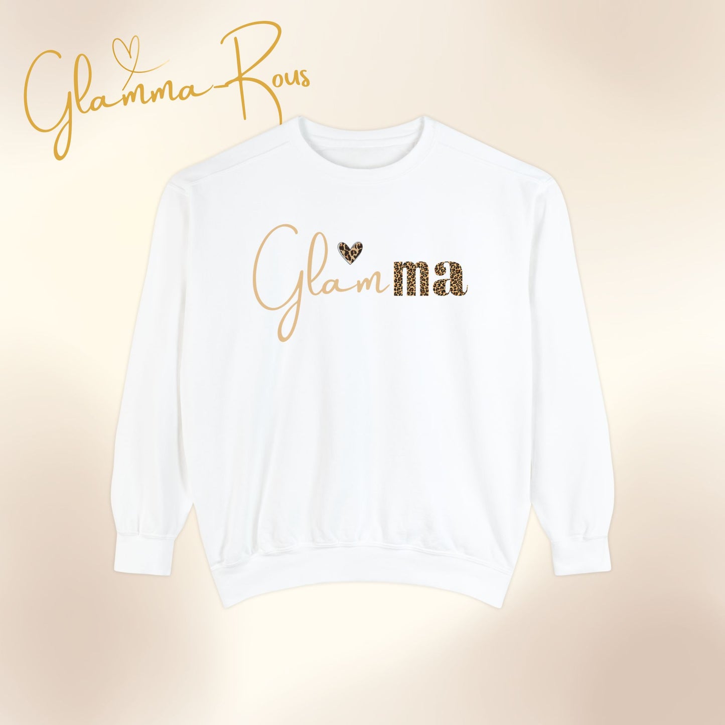 Glamma Leopard Heart: Unisex Sweatshirt with Custom Name Option 🐆