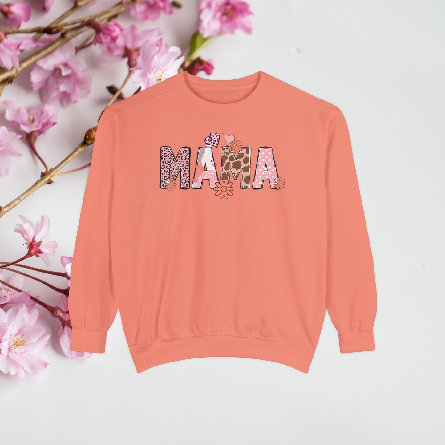 🌸Mama Leopard Print Sweatshirt – Unisex Garment-Dyed Crewneck