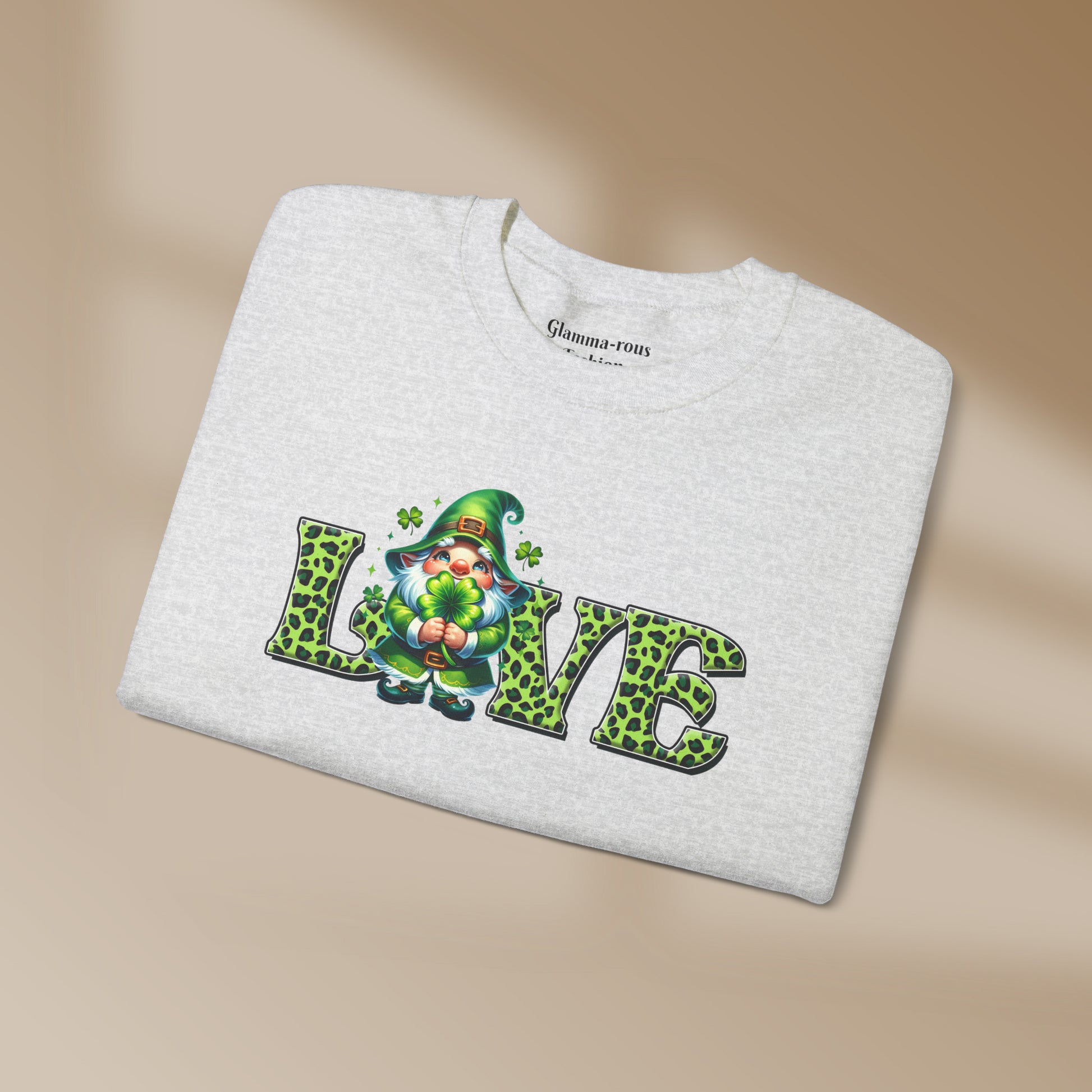 Irish Love: Unisex Heavy Blend™ Crewneck Sweatshirt Printify