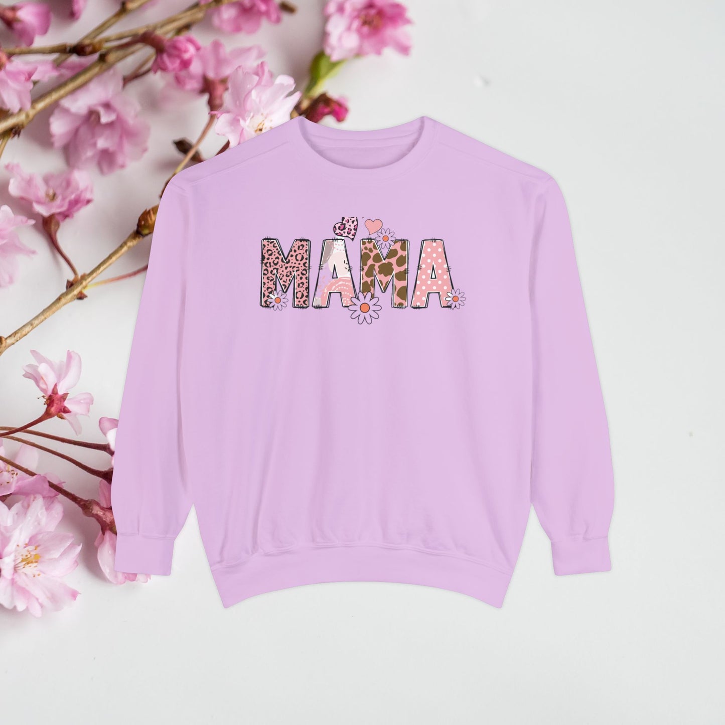 🌸Mama Leopard Print Sweatshirt – Unisex Garment-Dyed Crewneck